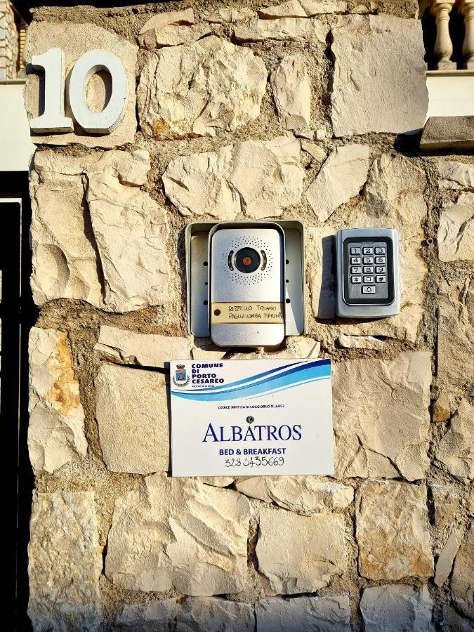 Albatros B&B Порто-Чезарео Екстер'єр фото